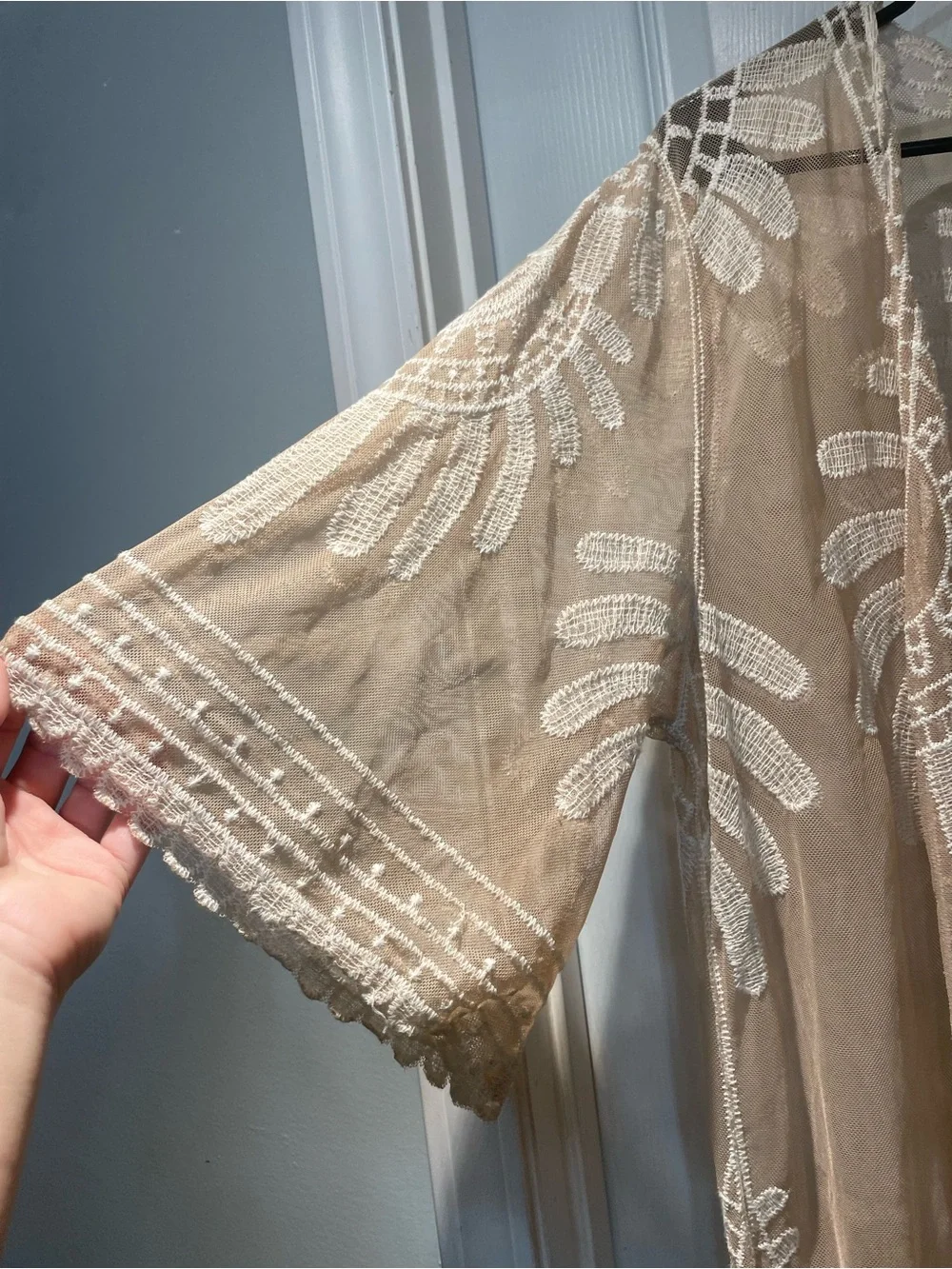 Rebellion Beige Sheer Embroidered Kimono Duster Medium